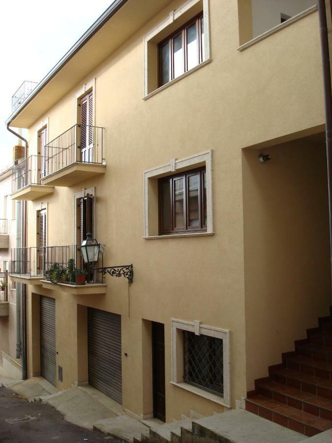 Bed and Breakfast Terre Di Gratia Camporeale Exterior foto